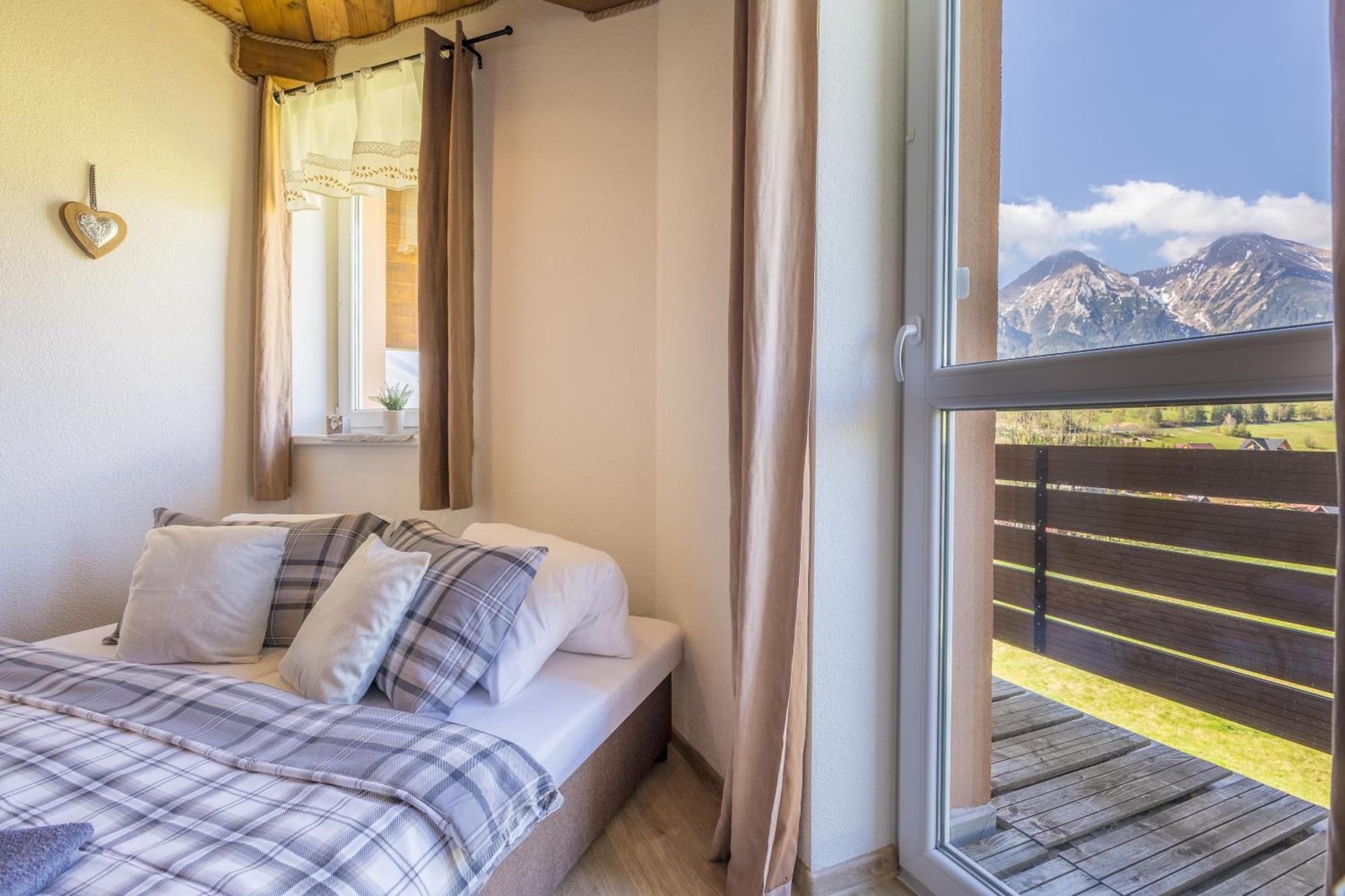 Privat Na Vrsku Apartment Zdiar Ngoại thất bức ảnh